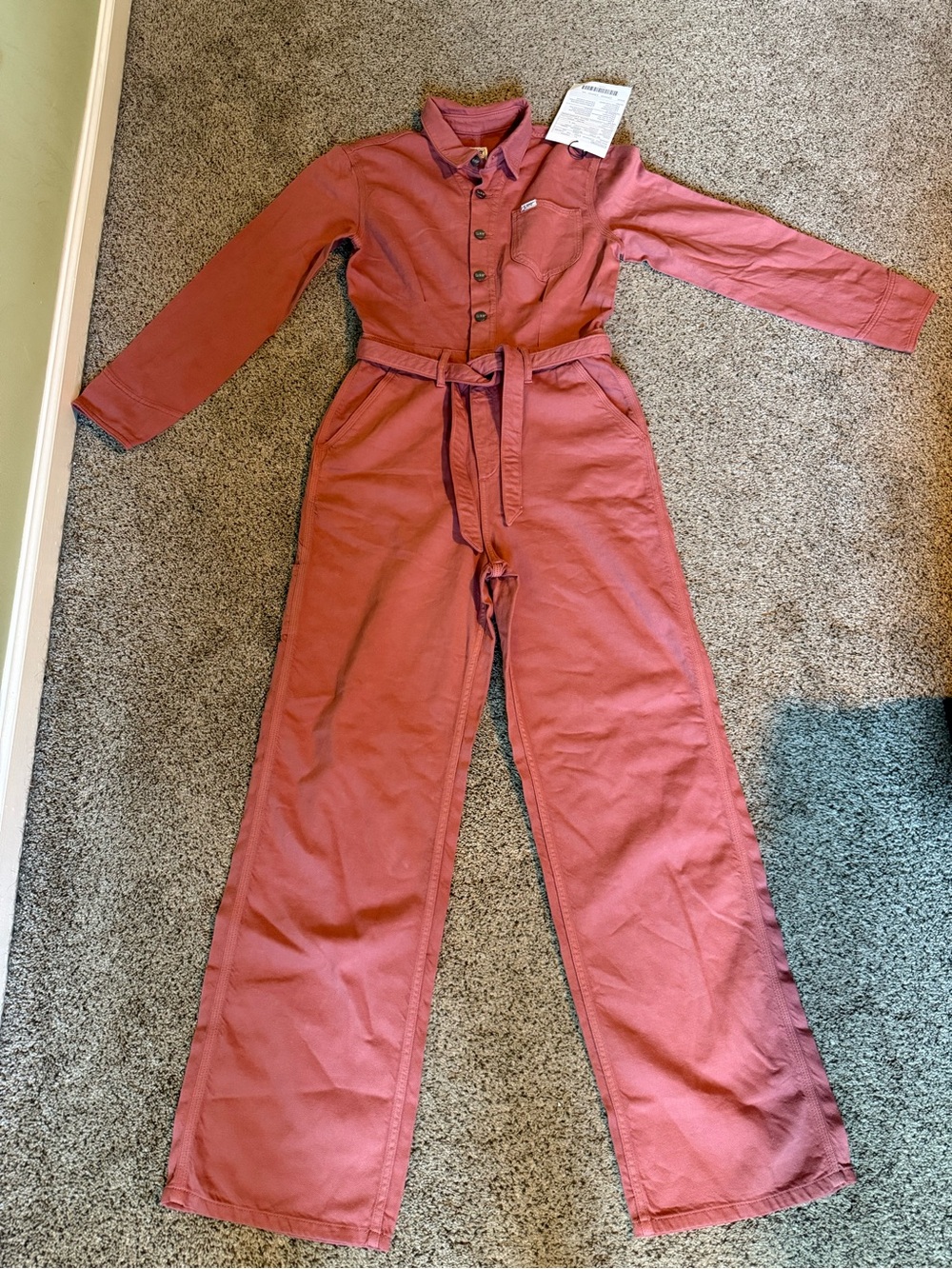 Lee Women’s Long-Sleeve One-Piece Jumpsuit in Dusty Rose - size small